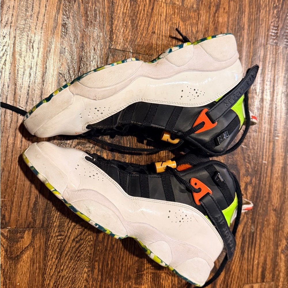 Nike Jordan 6 Rings - Picture 4 of 6